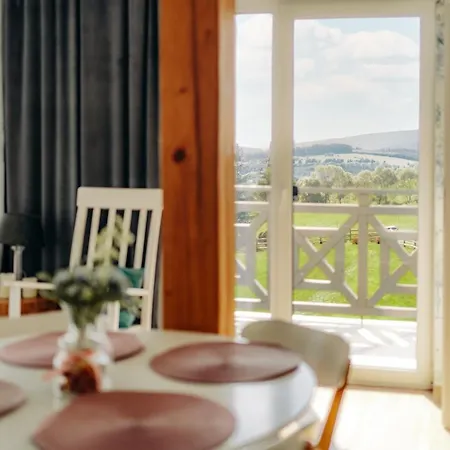 Jeleni Jar ドゥシュニキ・ズドルイ