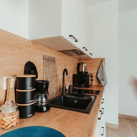 Jeleni Jar * ドゥシュニキ・ズドルイ