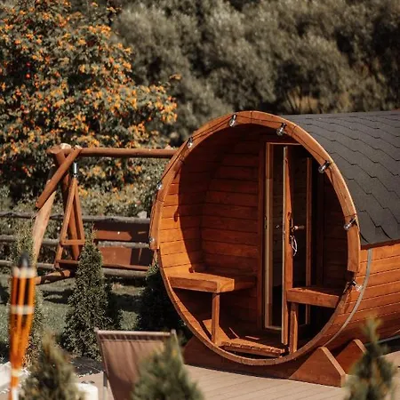 Jeleni Jar ドゥシュニキ・ズドルイ