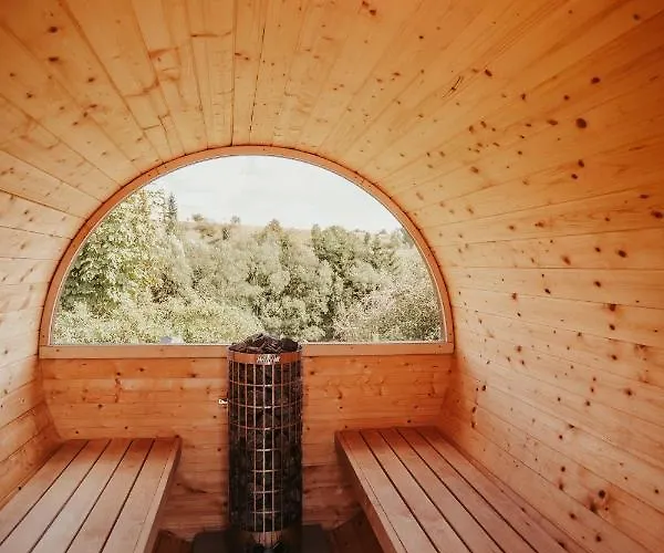 Jeleni Jar Lägenhet *